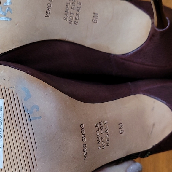 BCBGMAXAZRIA Shoes - Picture 4 of 12